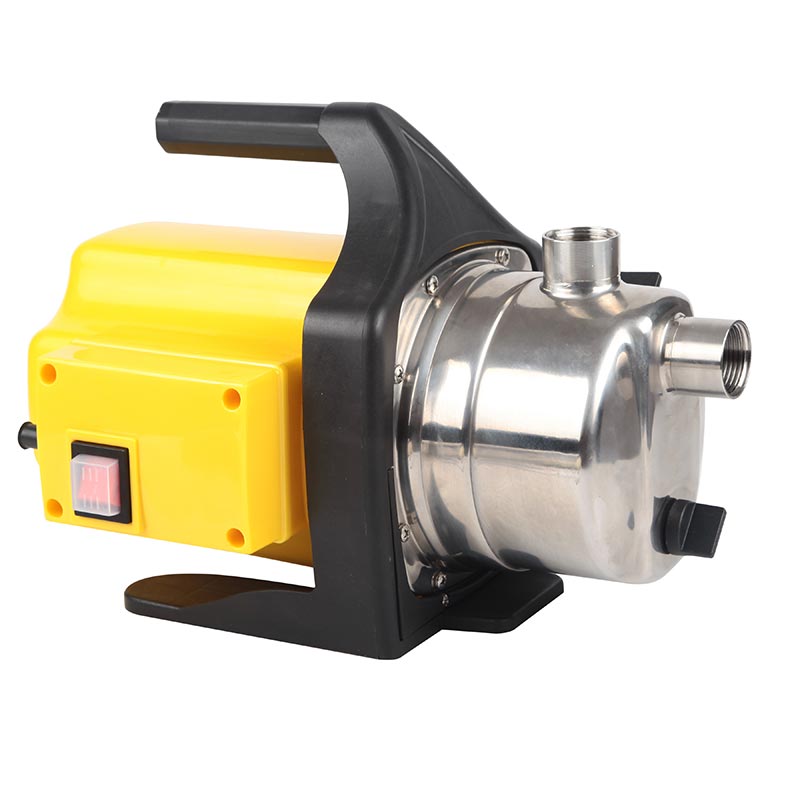 پمپ انتقال آب باغ